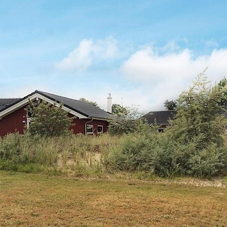 Four-Bedroom Holiday Home In Grossenbrode 1 Exterior photo